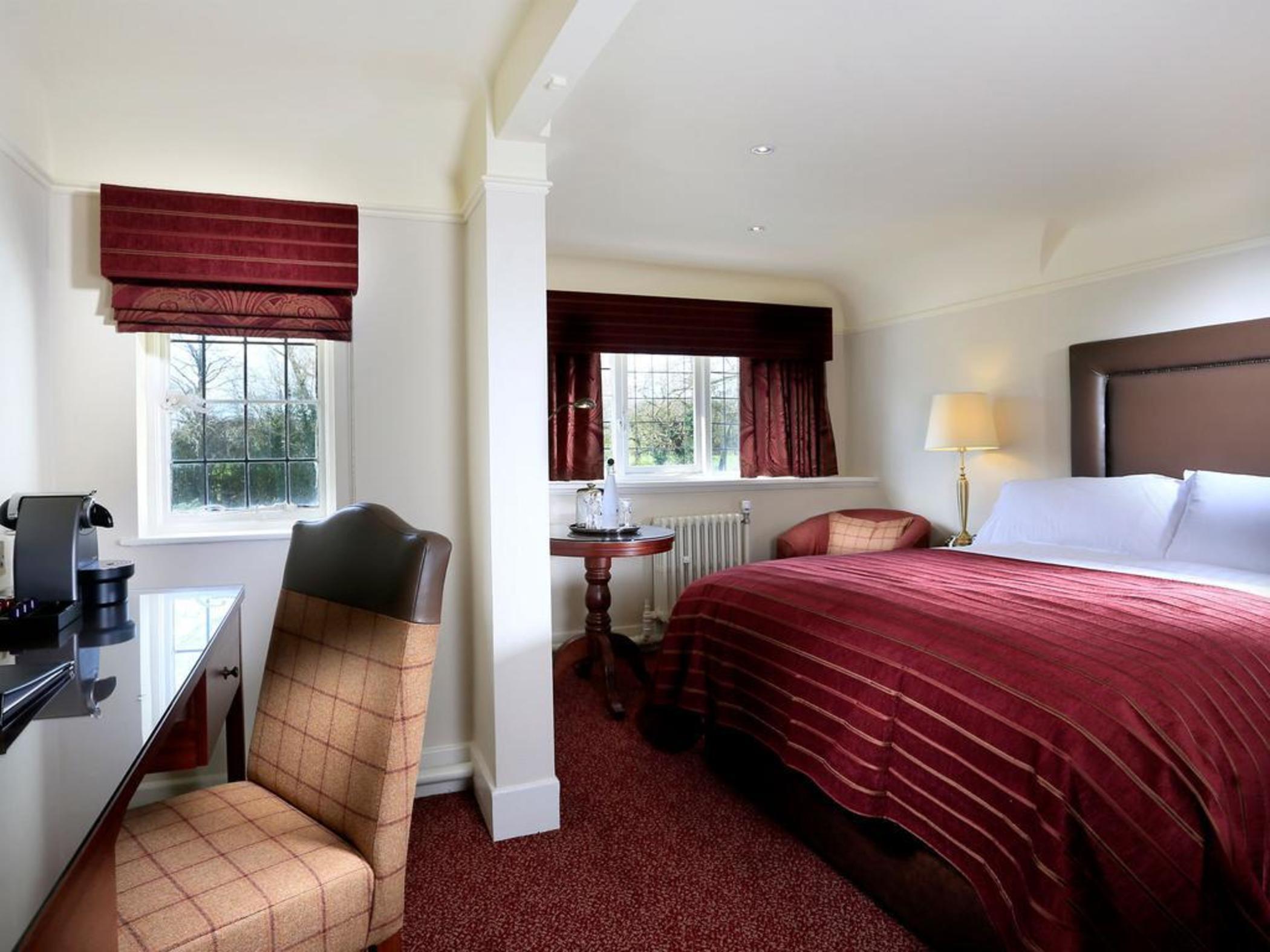 Macdonald Craxton Wood Hotel & Spa Ledsham  Exterior photo