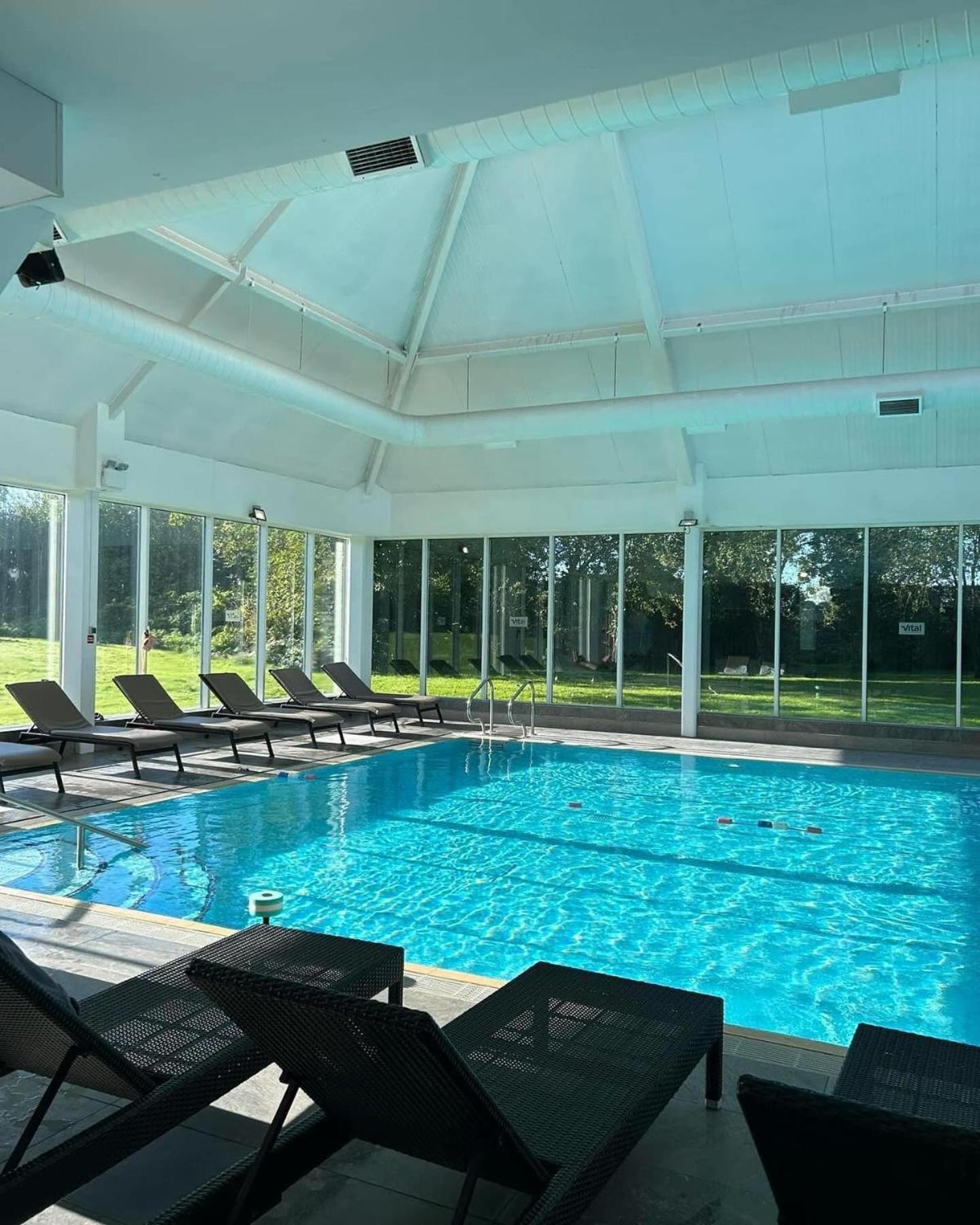 Macdonald Craxton Wood Hotel & Spa Ledsham  Exterior photo